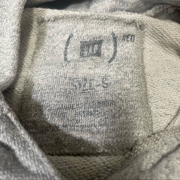Vintage Gray Gap “Red” Line Hoodie size Small Excellent! - Picture 2 of 9